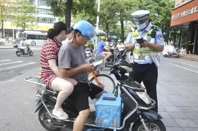 明确牌照、驾照及注意事项一文说清楚J9国际网站3月起电动车上路标准(图4)